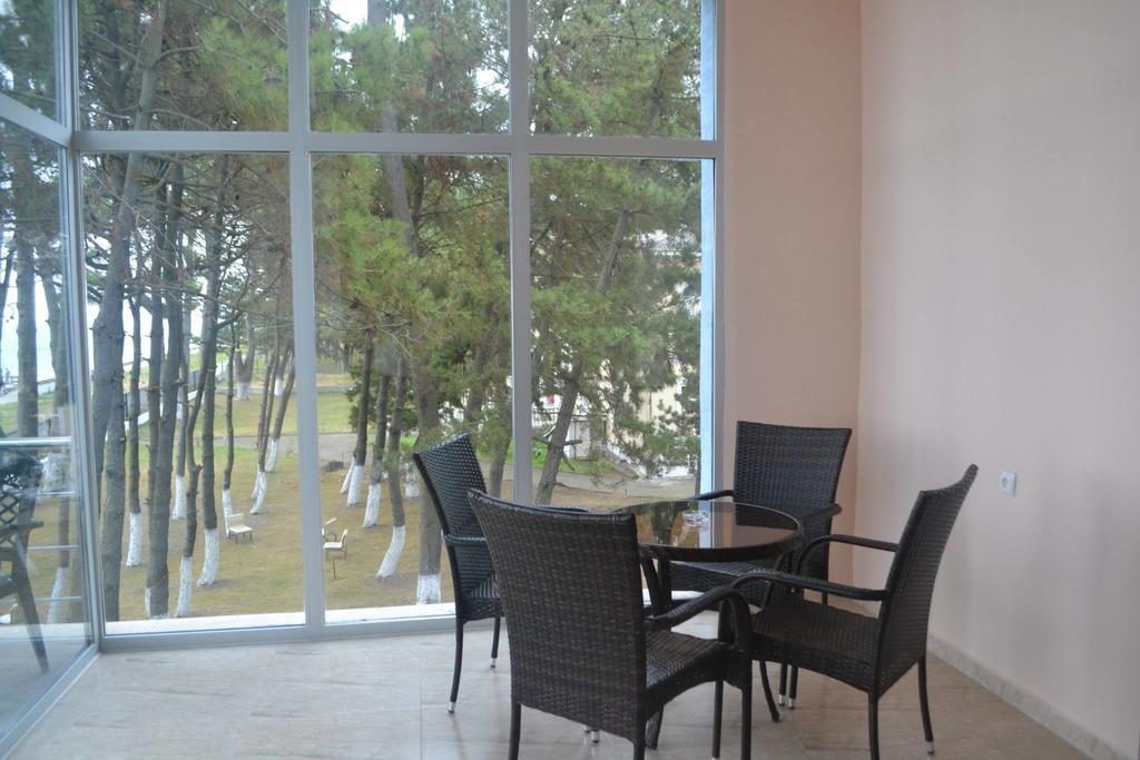 Hotel Solidarity Kobuleti Habitación foto